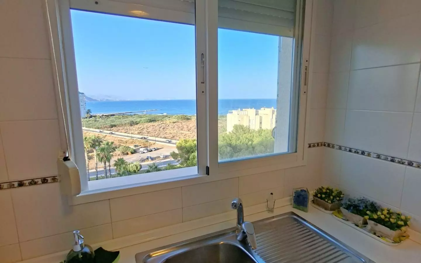 2-bedroom Apartment In El Campello, Spain (90 M²)