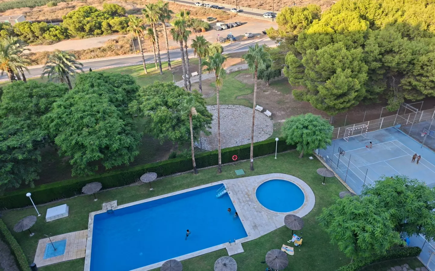 2-bedroom Apartment In El Campello, Spain (90 M²)