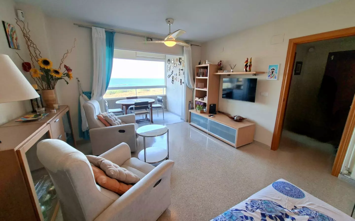 2-bedroom Apartment In El Campello, Spain (90 M²)