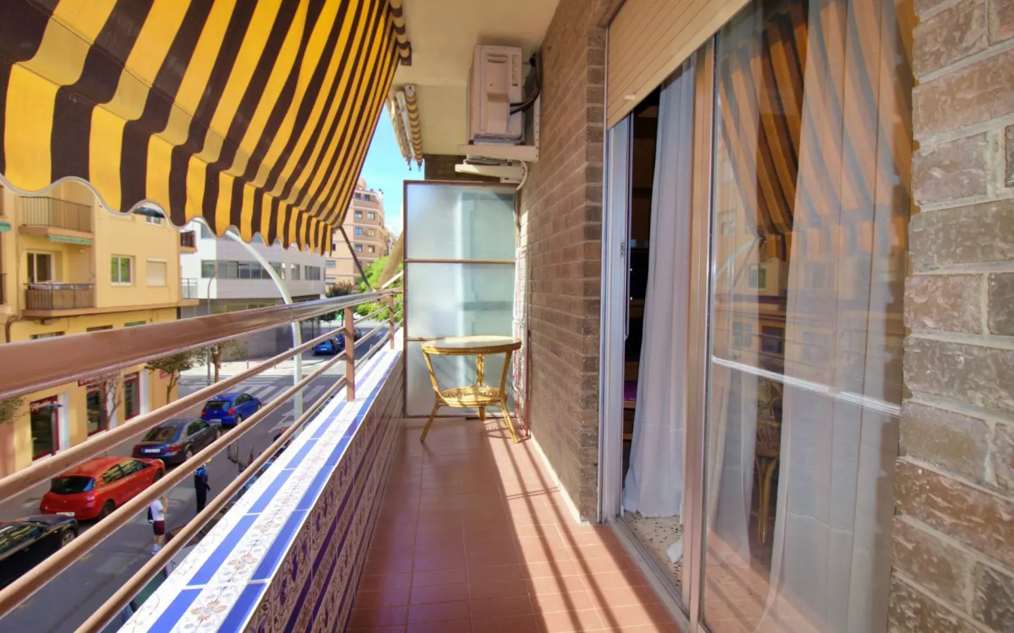 3-bedroom Apartment In Alicante, Spain (107 M²)