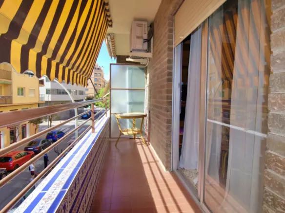 3-bedroom Apartment In Alicante, Spain (107 M²)