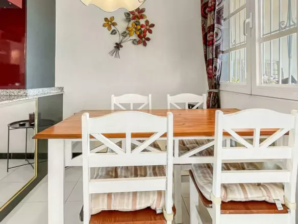 2-bedroom Apartment In Torrevieja, Spain (75 M²)
