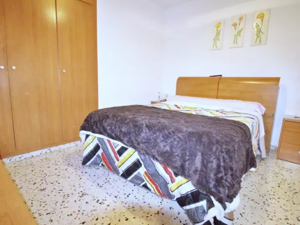 3-bedroom Apartment In Alicante, Spain (107 M²)
