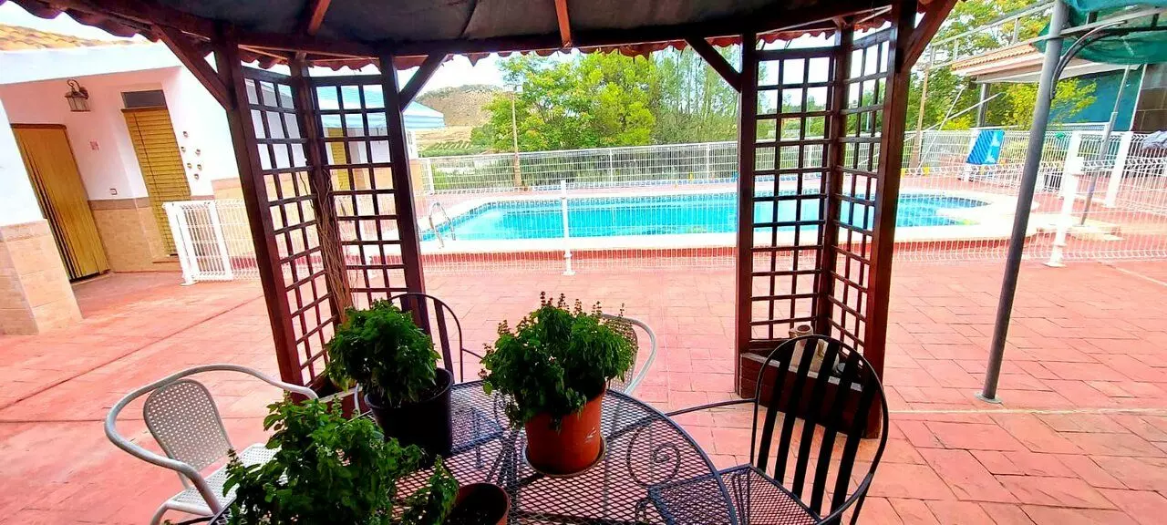 3-bedroom Villa In Murcia, Spain (800 M²)