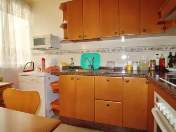 3-bedroom Apartment In Alicante, Spain (107 M²)