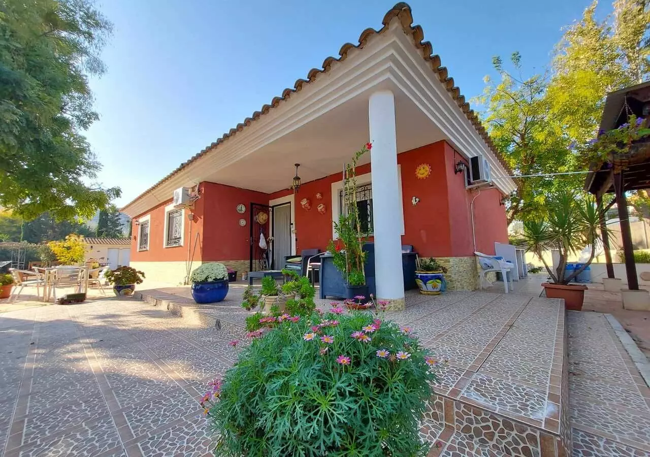 3-bedroom Villa In Murcia, Spain (140 M²)