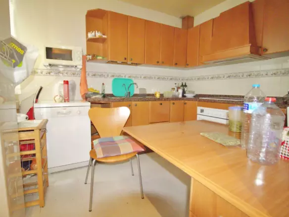 3-bedroom Apartment In Alicante, Spain (107 M²)