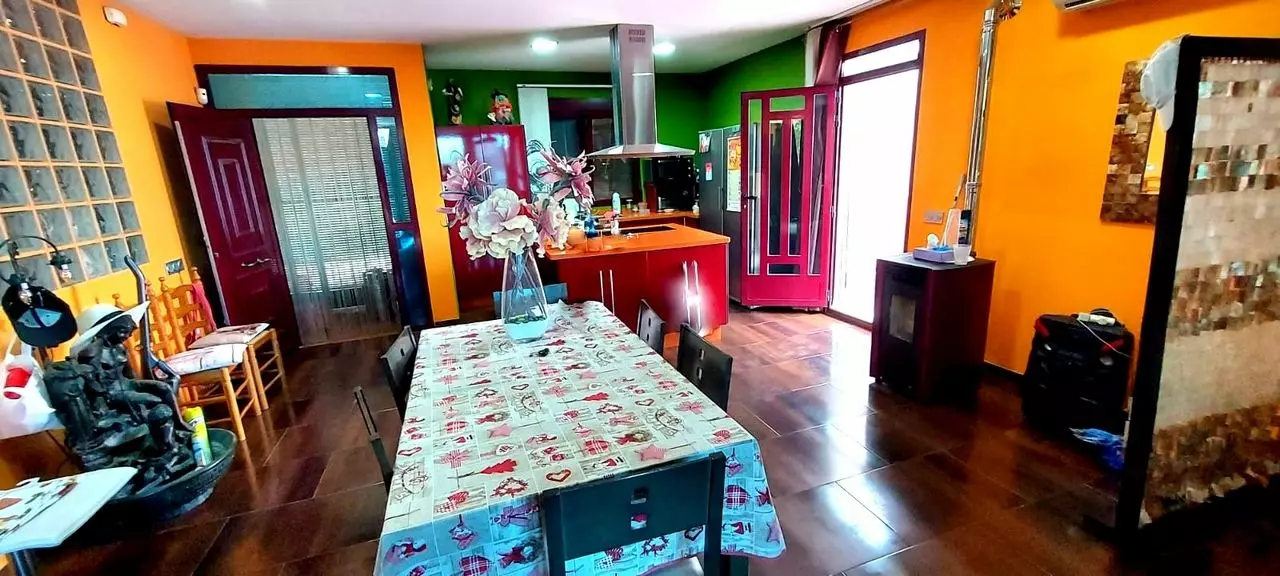 3-bedroom Villa In Murcia, Spain (800 M²)