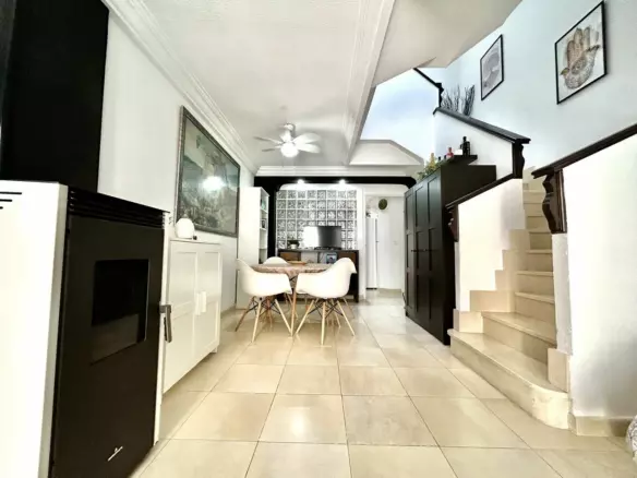 4-bedroom House In Formentera Del Segura, Spain (207 M²)
