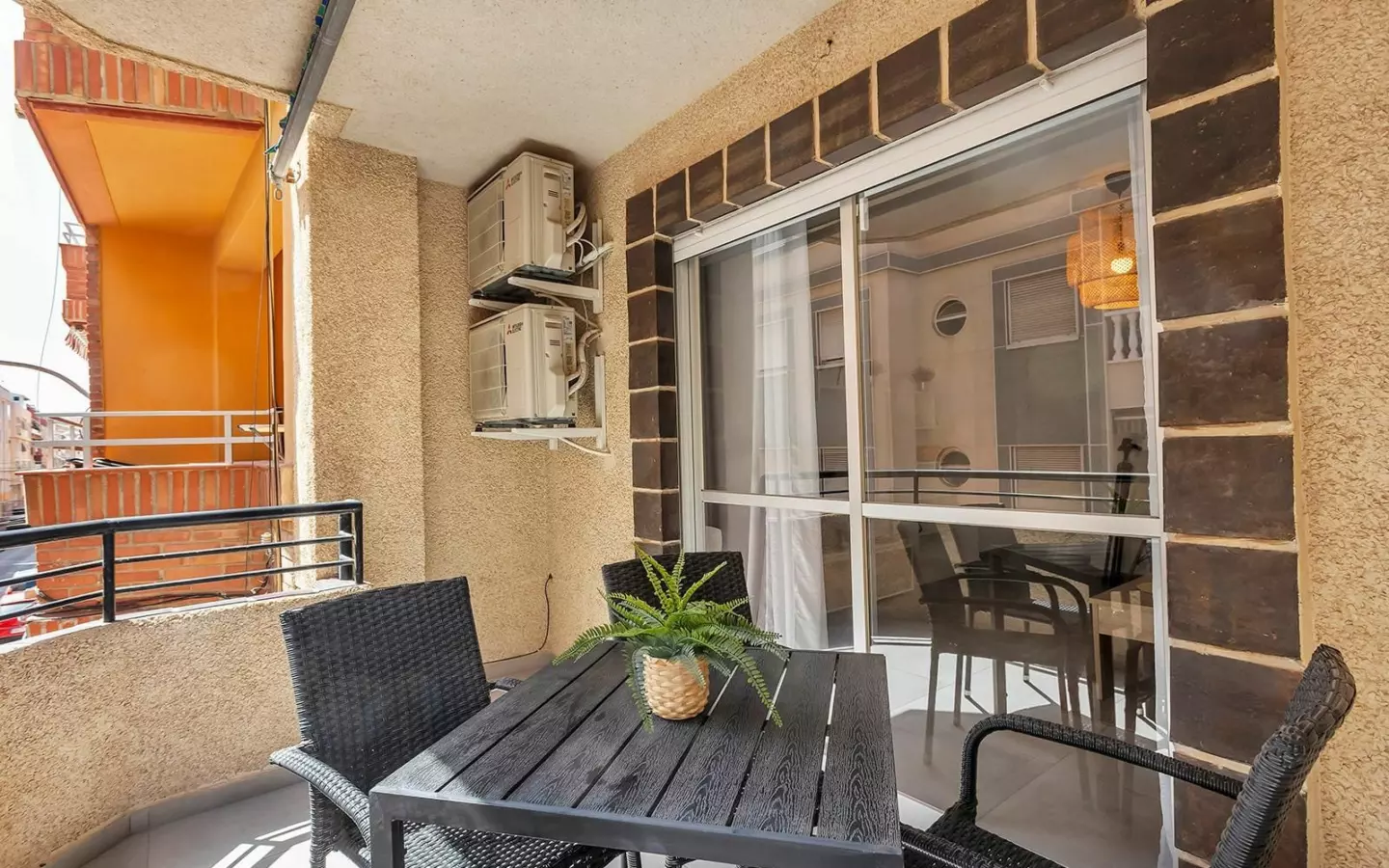 3-bedroom Apartment In Torrevieja, Spain (101 M²)