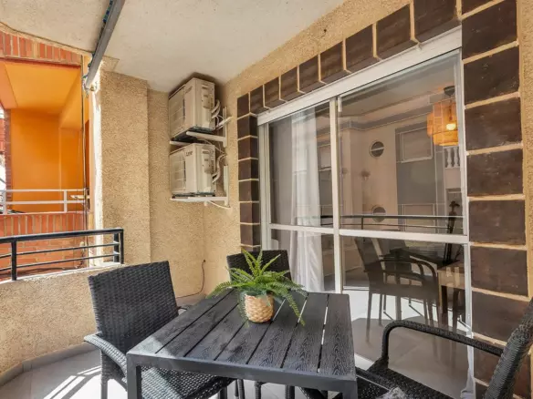 3-bedroom Apartment In Torrevieja, Spain (101 M²)