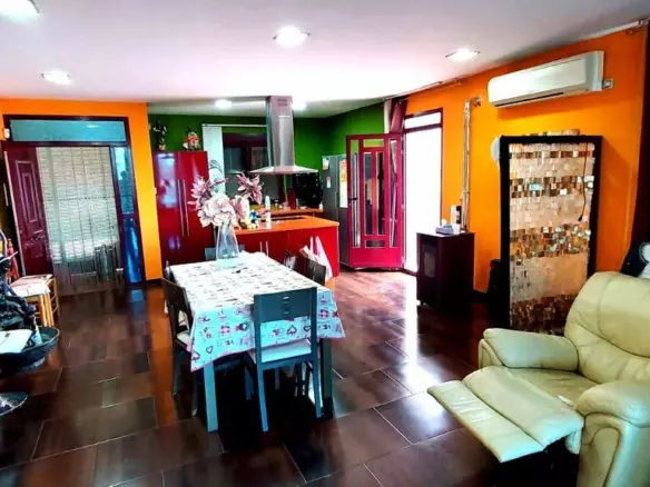 3-bedroom Villa In Murcia, Spain (800 M²)