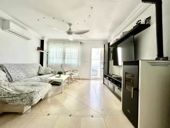 4-bedroom House In Formentera Del Segura, Spain (207 M²)