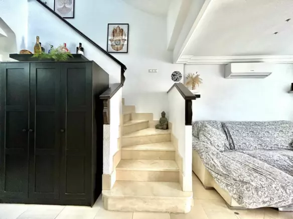 4-bedroom House In Formentera Del Segura, Spain (207 M²)