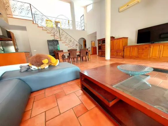 7-bedroom Villa In Murcia, Spain (400 M²)
