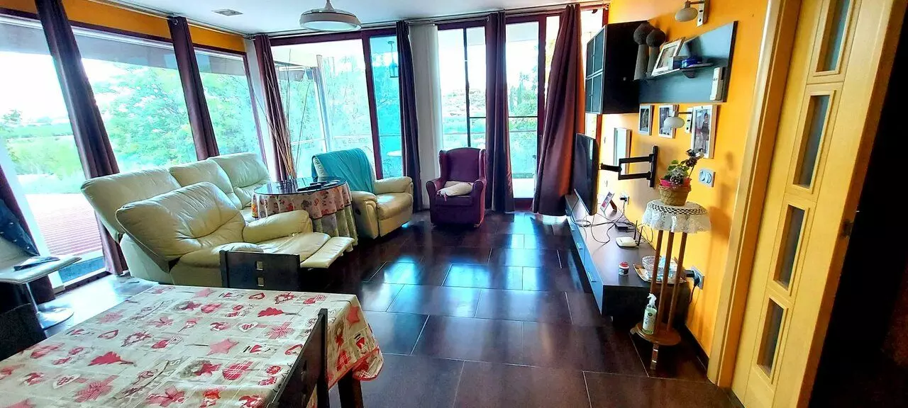 3-bedroom Villa In Murcia, Spain (800 M²)