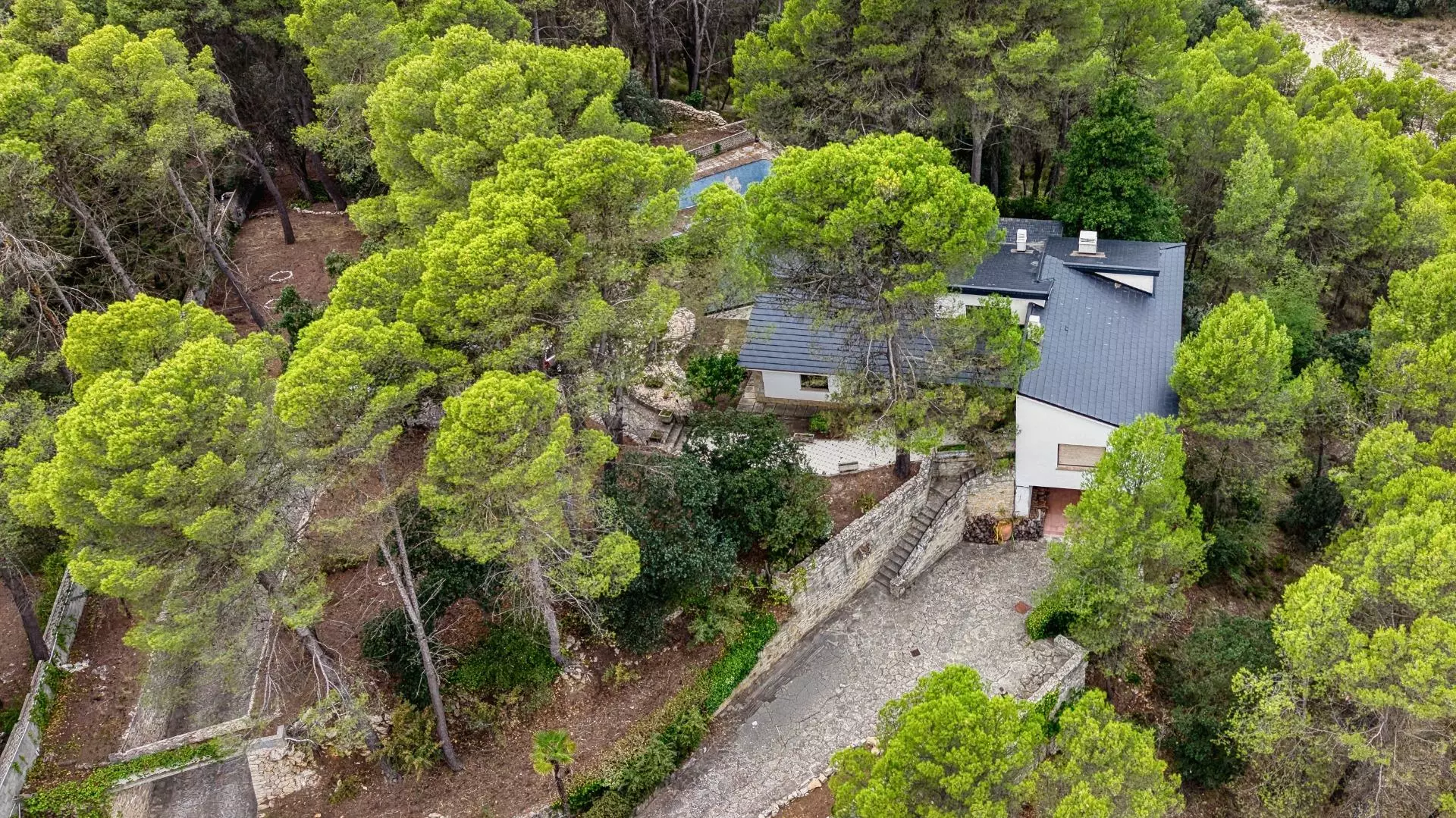 5-bedroom Villa In Alcoy – Alcoi, Spain (430 M²)