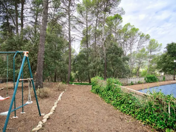 5-bedroom Villa In Alcoy – Alcoi, Spain (430 M²)