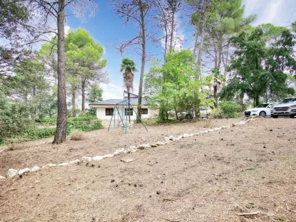 5-bedroom Villa In Alcoy – Alcoi, Spain (430 M²)