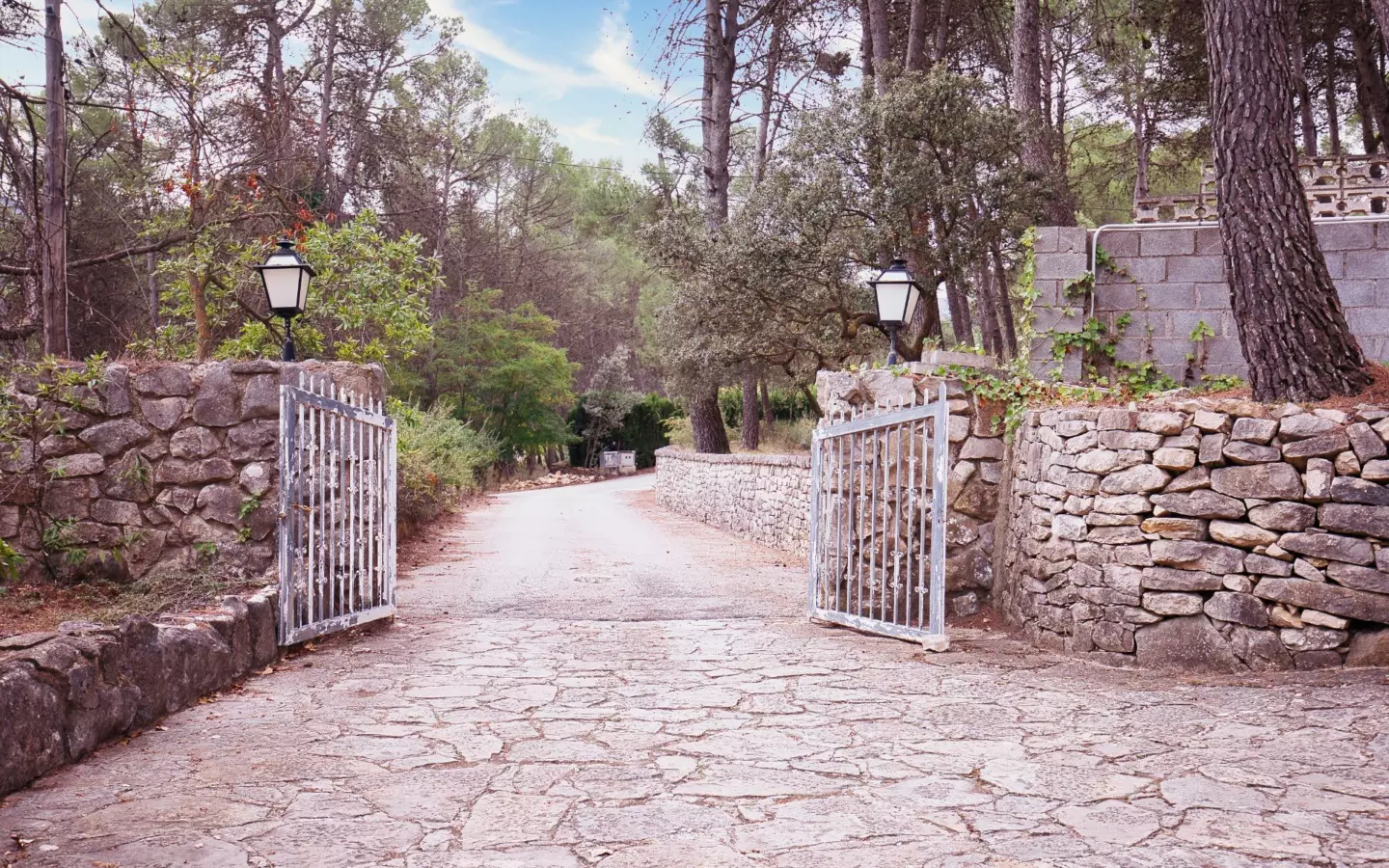 5-bedroom Villa In Alcoy – Alcoi, Spain (430 M²)