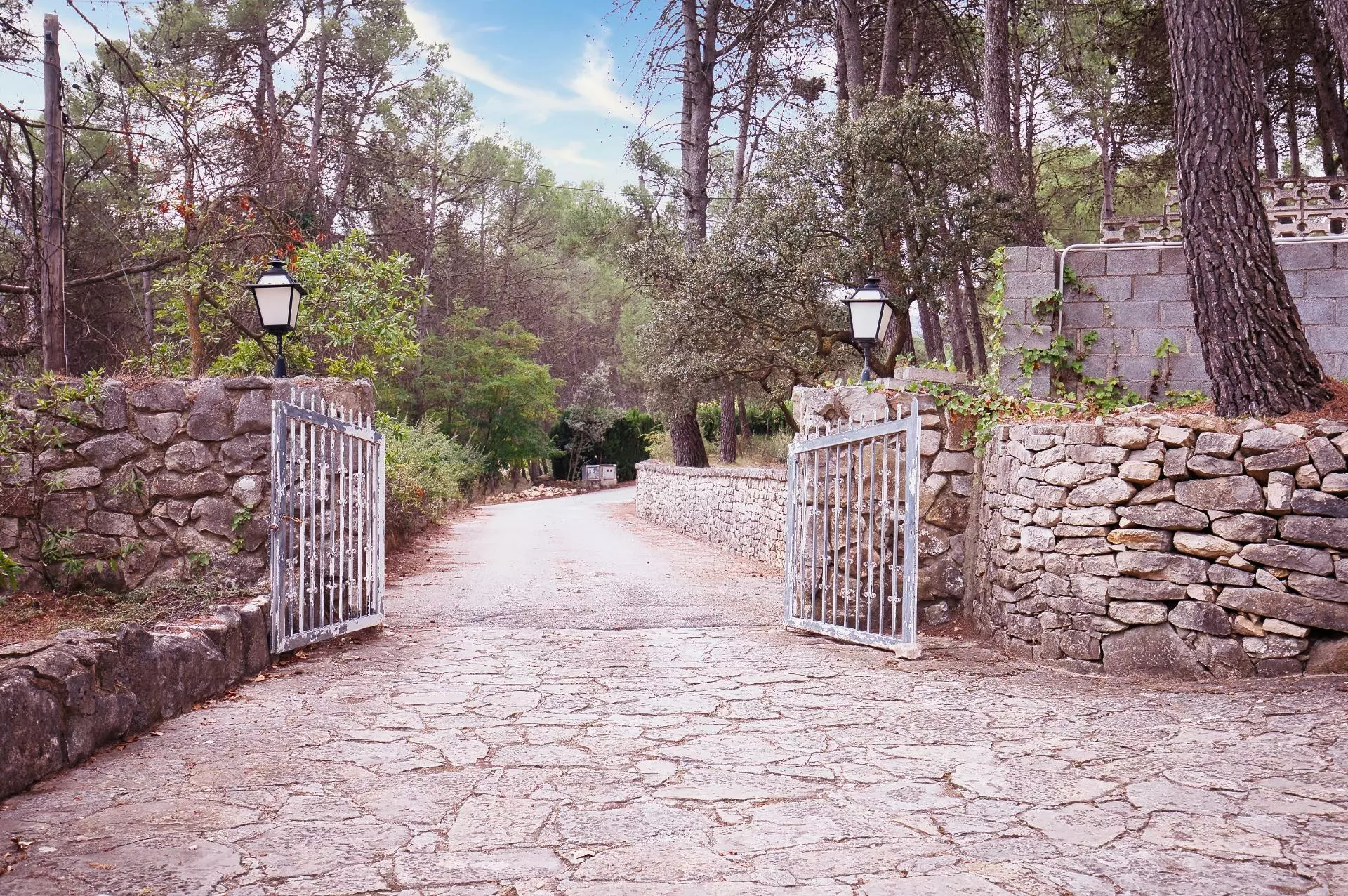 5-bedroom Villa In Alcoy – Alcoi, Spain (430 M²)