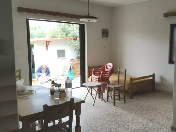 Detached House In Salamina, Greece (42 M²)