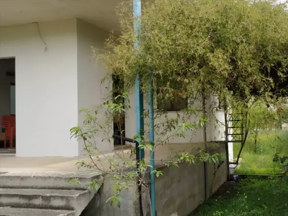 Detached House In Salamina, Greece (42 M²)