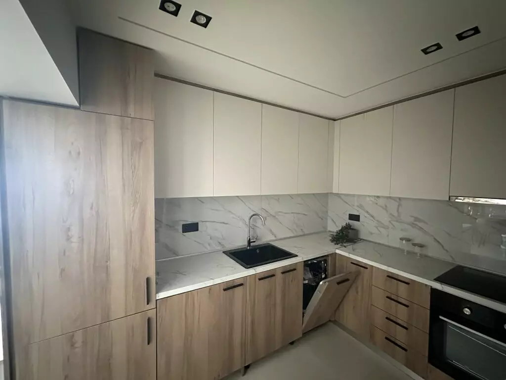 1-bedroom Flat In Center Of Thessaloniki, Greece (56 M²)