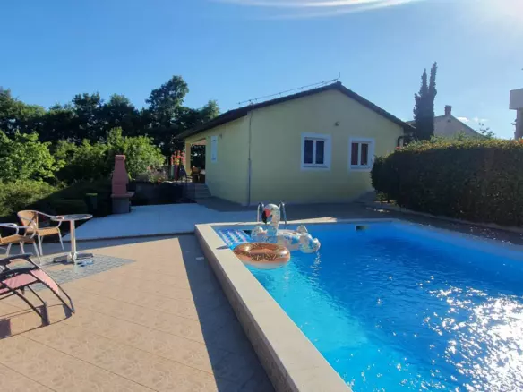 9-bedroom Detached House In Križanci, Croatia (630 M²)