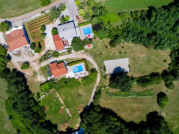 9-bedroom Detached House In Križanci, Croatia (630 M²)