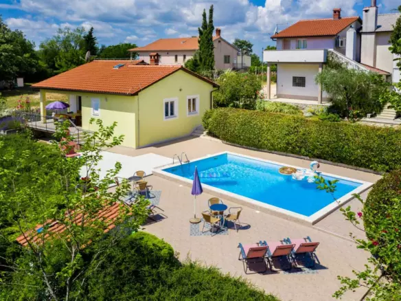9-bedroom Detached House In Križanci, Croatia (630 M²)