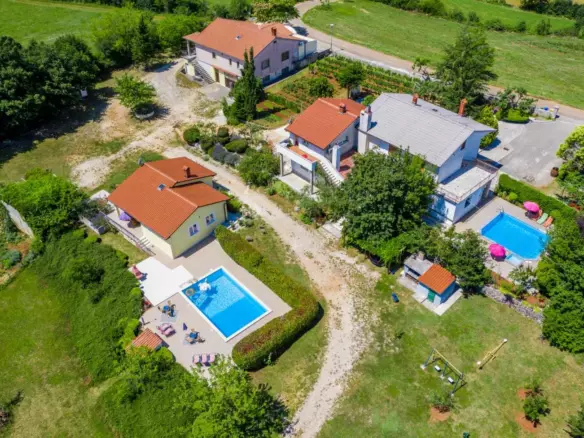 9-bedroom Detached House In Križanci, Croatia (630 M²)