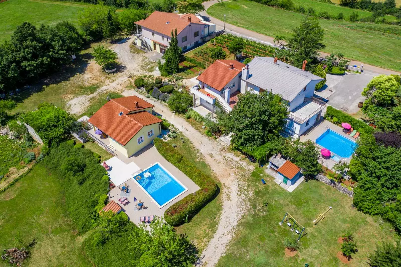 original_1594116616_img-5239faec18178689d099901df01b5937-v-7b4664 9-bedroom Detached House In Križanci, Croatia (630 M²)