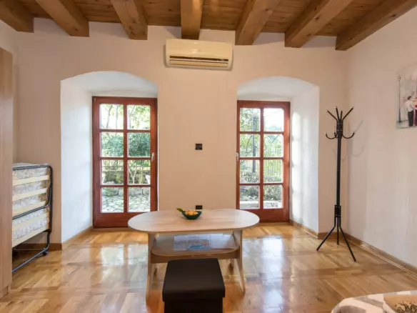 2-bedroom Apartment In Mlaka, Croatia (82 M²)