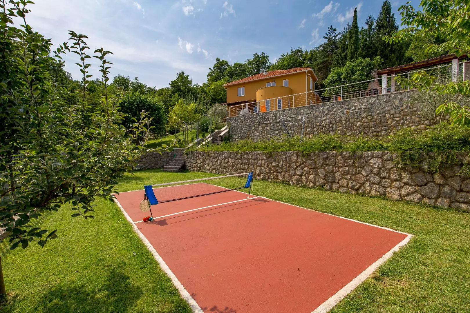 5-bedroom Villa In Veprinac, Croatia (200 M²)