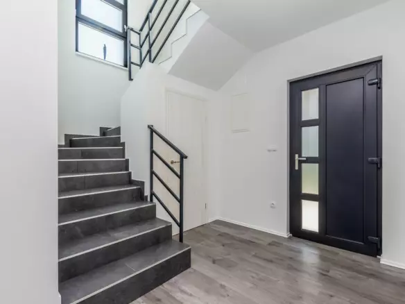 4-bedroom Villa In Gostinjac, Croatia (167 M²)
