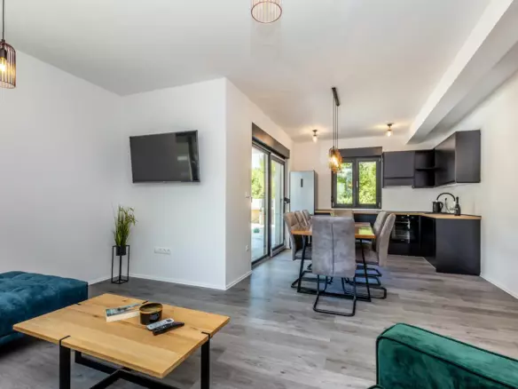 4-bedroom Villa In Gostinjac, Croatia (167 M²)