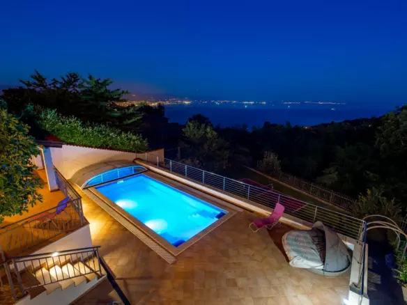 5-bedroom Villa In Veprinac, Croatia (200 M²)