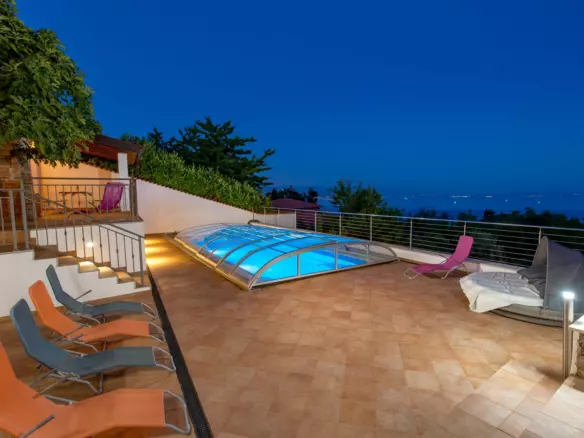 5-bedroom Villa In Veprinac, Croatia (200 M²)