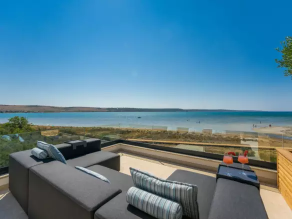 3-bedroom Villa In Ljubač, Croatia (316 M²)