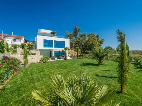 3-bedroom Villa In Ljubač, Croatia (316 M²)