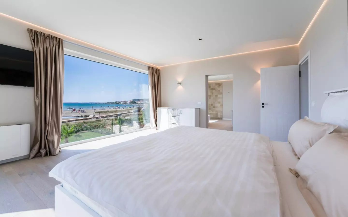 3-bedroom Villa In Ljubač, Croatia (316 M²)