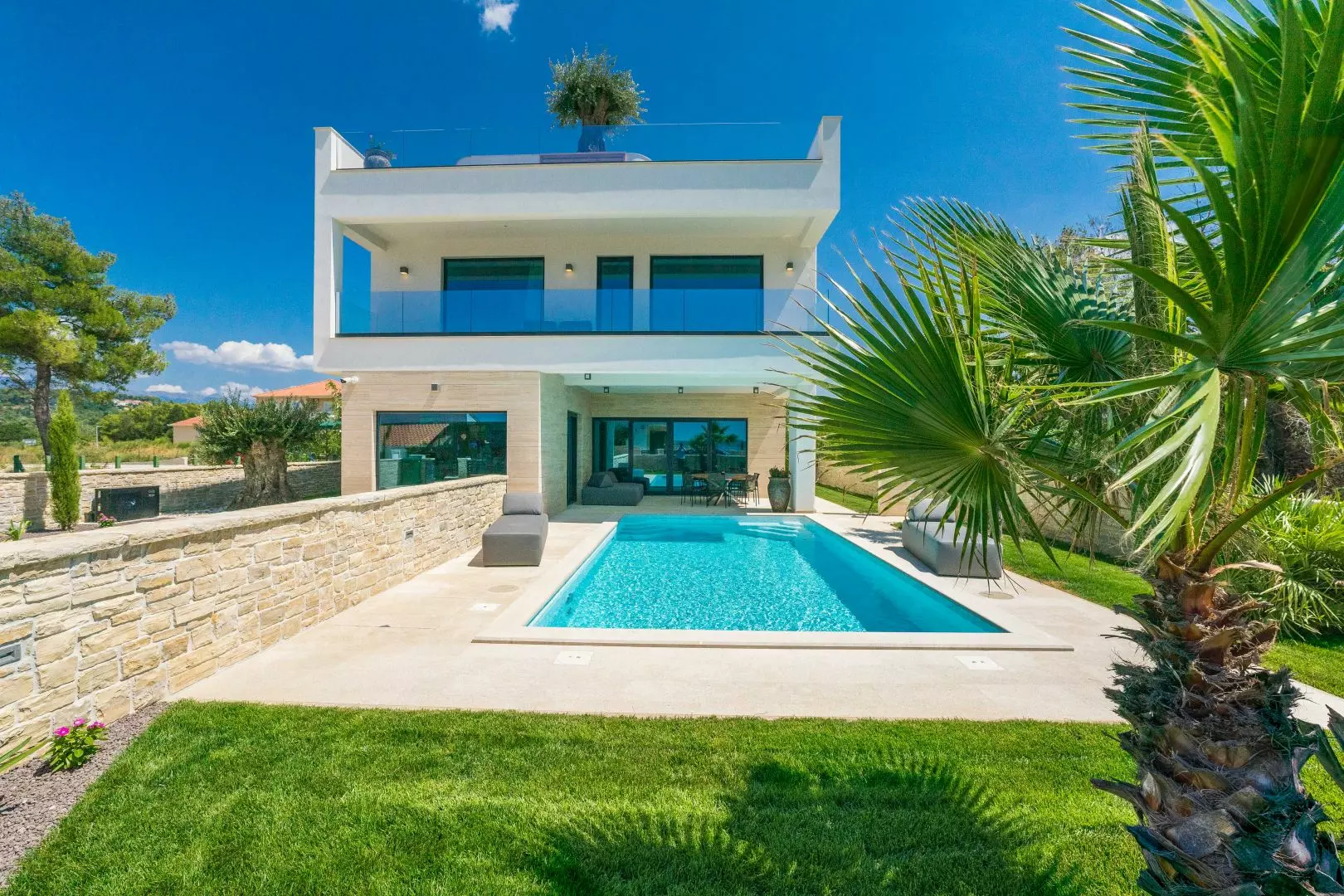 3-bedroom Villa In Ljubač, Croatia (330 M²)