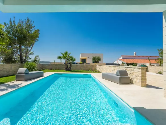3-bedroom Villa In Ljubač, Croatia (330 M²)