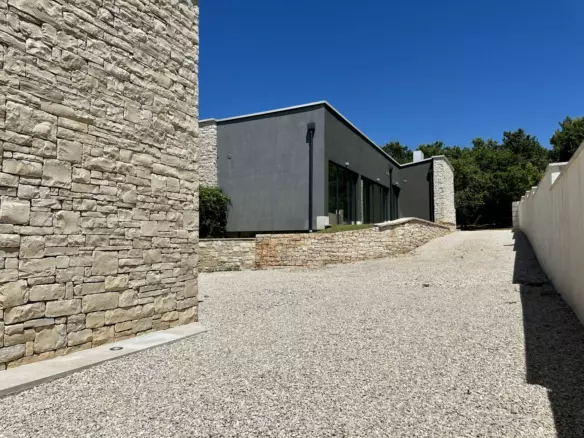 3-bedroom Villa In Umag, Croatia (200 M²)