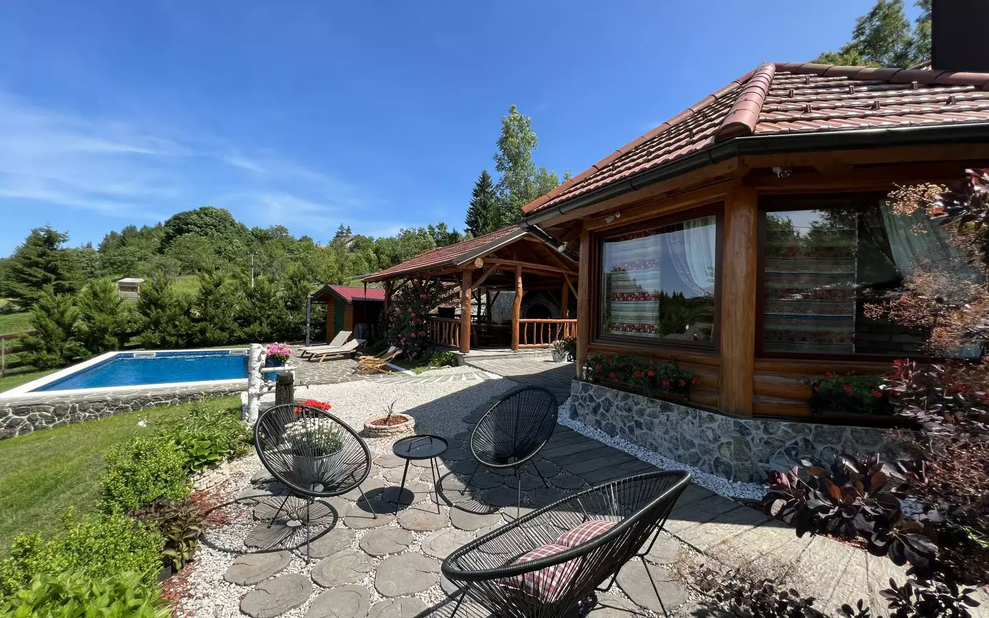 2-bedroom Villa In Kupjak, Croatia (220 M²)