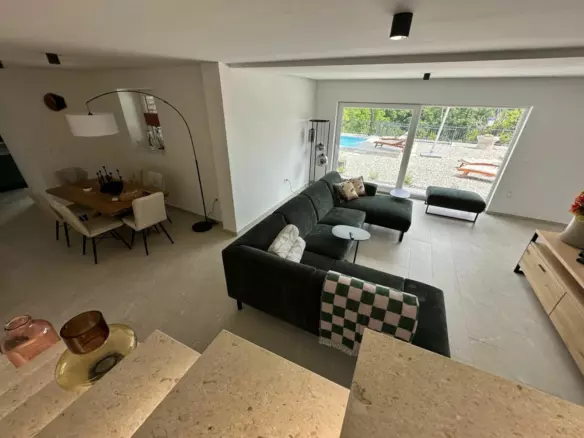 4-bedroom Villa In Poljane, Croatia (328 M²)
