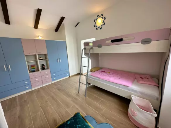 4-bedroom Villa In Poljane, Croatia (328 M²)