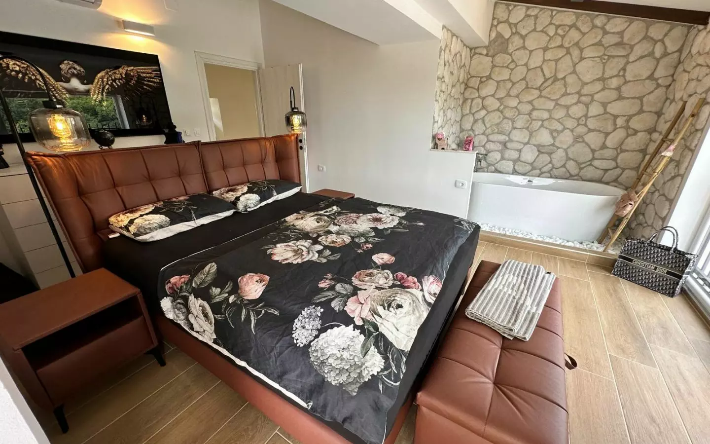 4-bedroom Villa In Poljane, Croatia (328 M²)