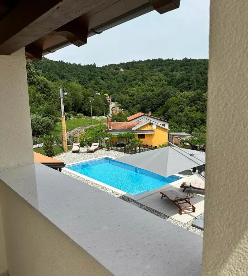 4-bedroom Villa In Poljane, Croatia (328 M²)